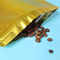 De Boon van de douane staat de Gouden Koffie Verpakking, op verpakkend Zakzak met Klep leverancier